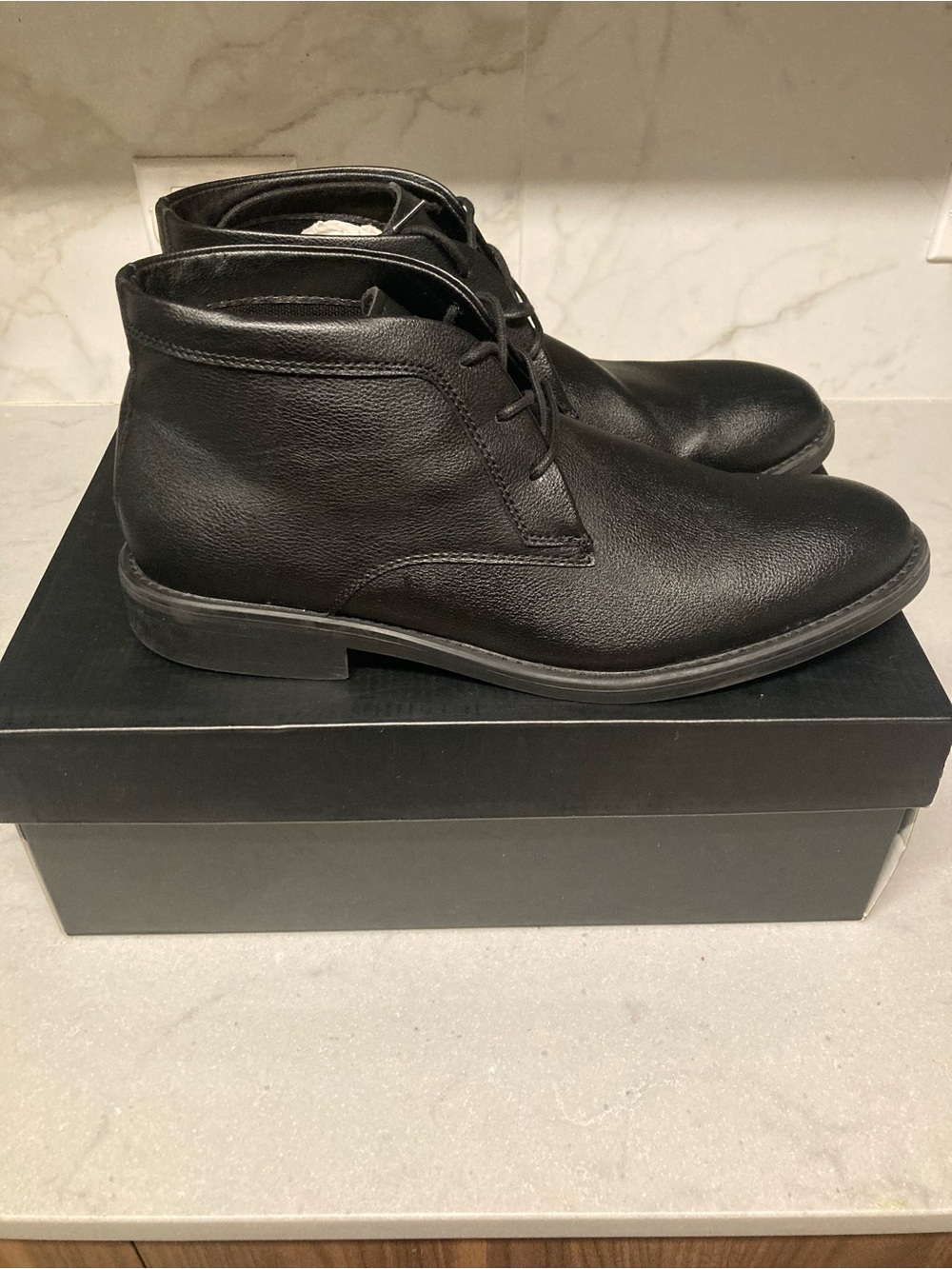 Alfani Men Gregory Chukka Ankle Boots Size US 11.5M Black Pebbled Faux Leather.